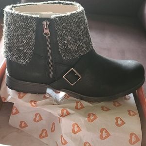 Rocket Dog Size 12, Sweater Bootie